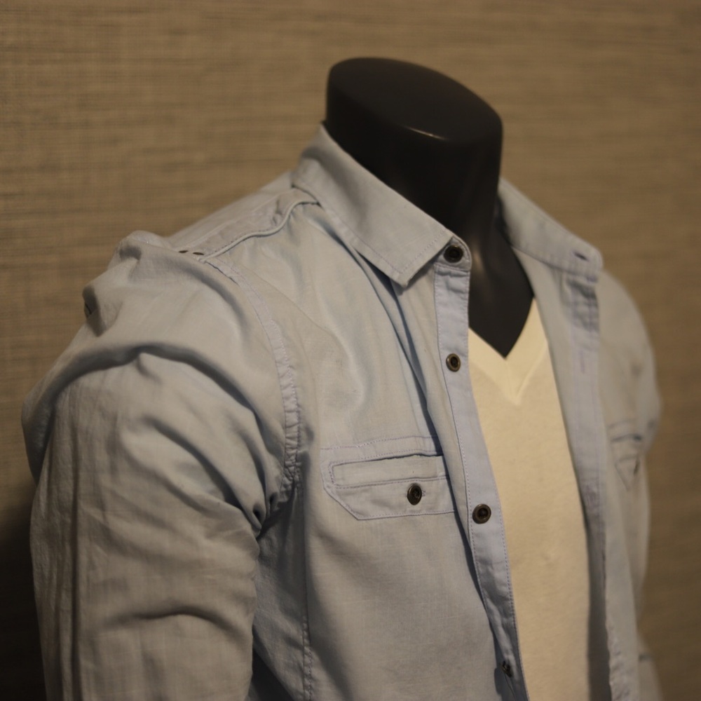 Guess Button Down - Picture 2 of 3